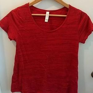LuLaRoe XS Classic Tee
